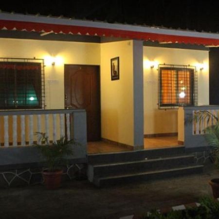 Madhuvan Farm Cottage Alībāg Eksteriør bilde
