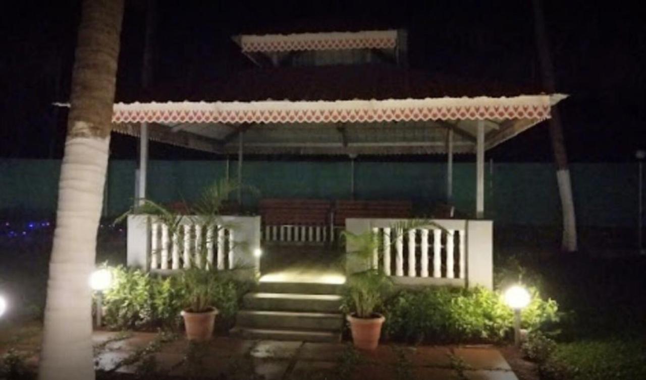 Madhuvan Farm Cottage Alībāg Eksteriør bilde