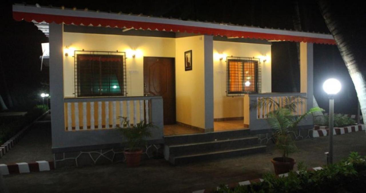 Madhuvan Farm Cottage Alībāg Eksteriør bilde